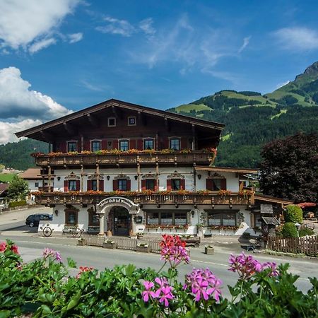 Kaiserhotel Neuwirt Oberndorf in Tirol Dış mekan fotoğraf