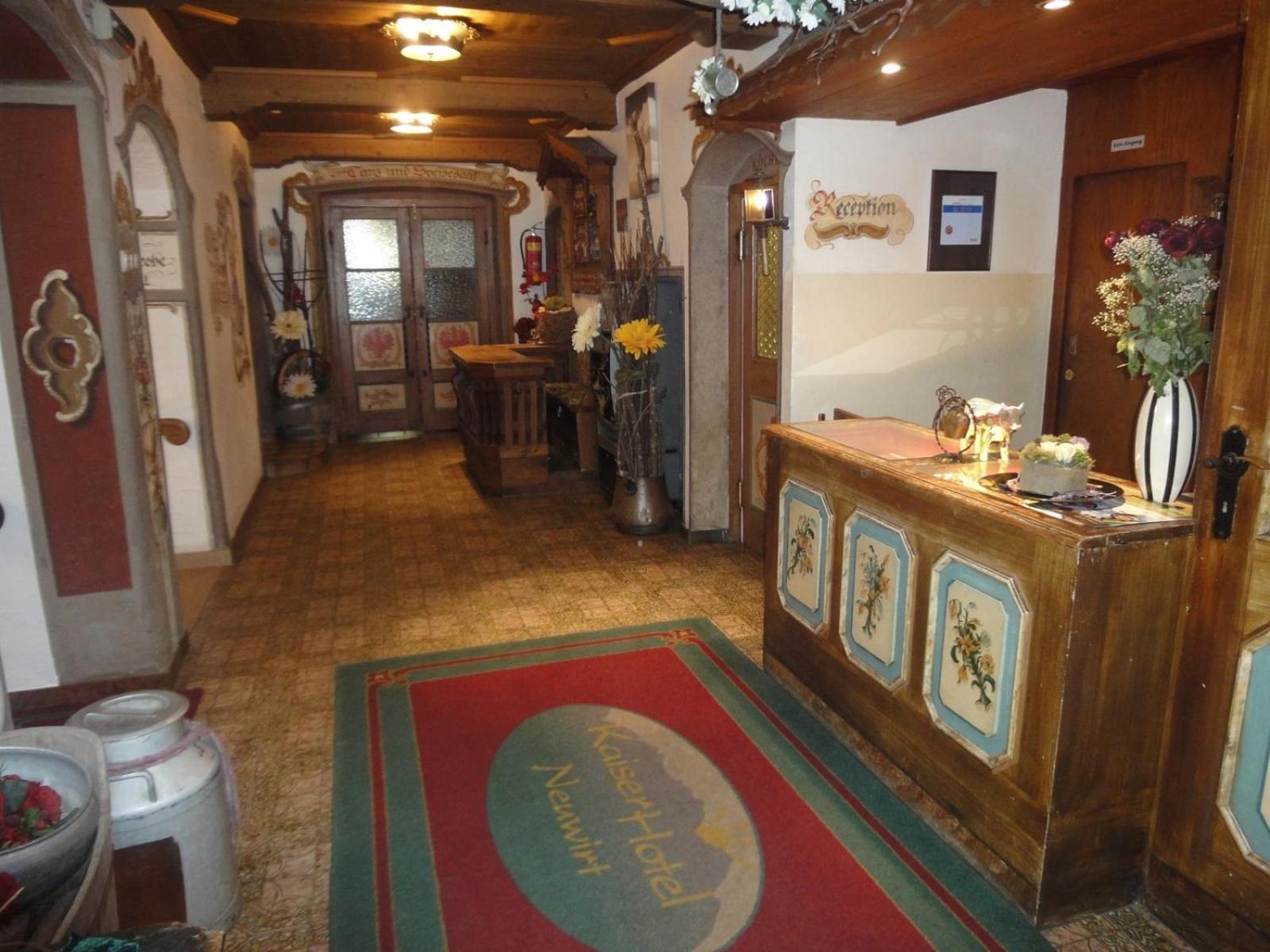 Kaiserhotel Neuwirt Oberndorf in Tirol Dış mekan fotoğraf