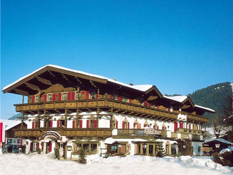 Kaiserhotel Neuwirt Oberndorf in Tirol Dış mekan fotoğraf