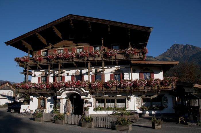 Kaiserhotel Neuwirt Oberndorf in Tirol Dış mekan fotoğraf